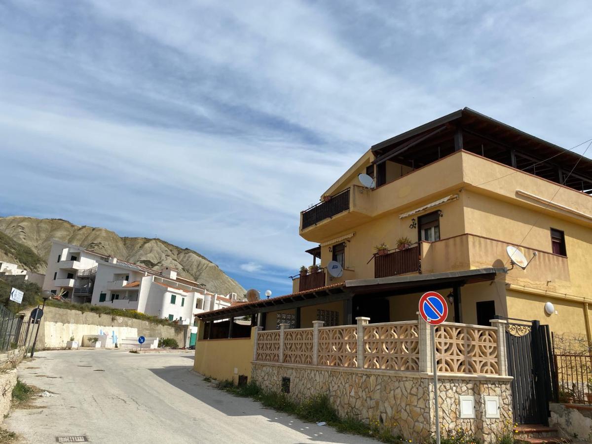 Апартаменты Casa Scala Dei Turchi Реальмонте Экстерьер фото