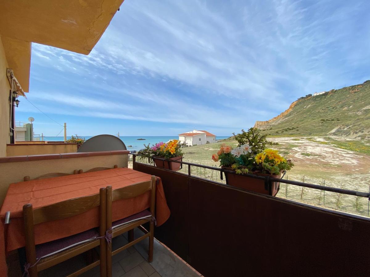 Апартаменты Casa Scala Dei Turchi Реальмонте Экстерьер фото