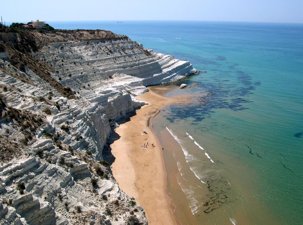 Апартаменты Casa Scala Dei Turchi Реальмонте Номер фото